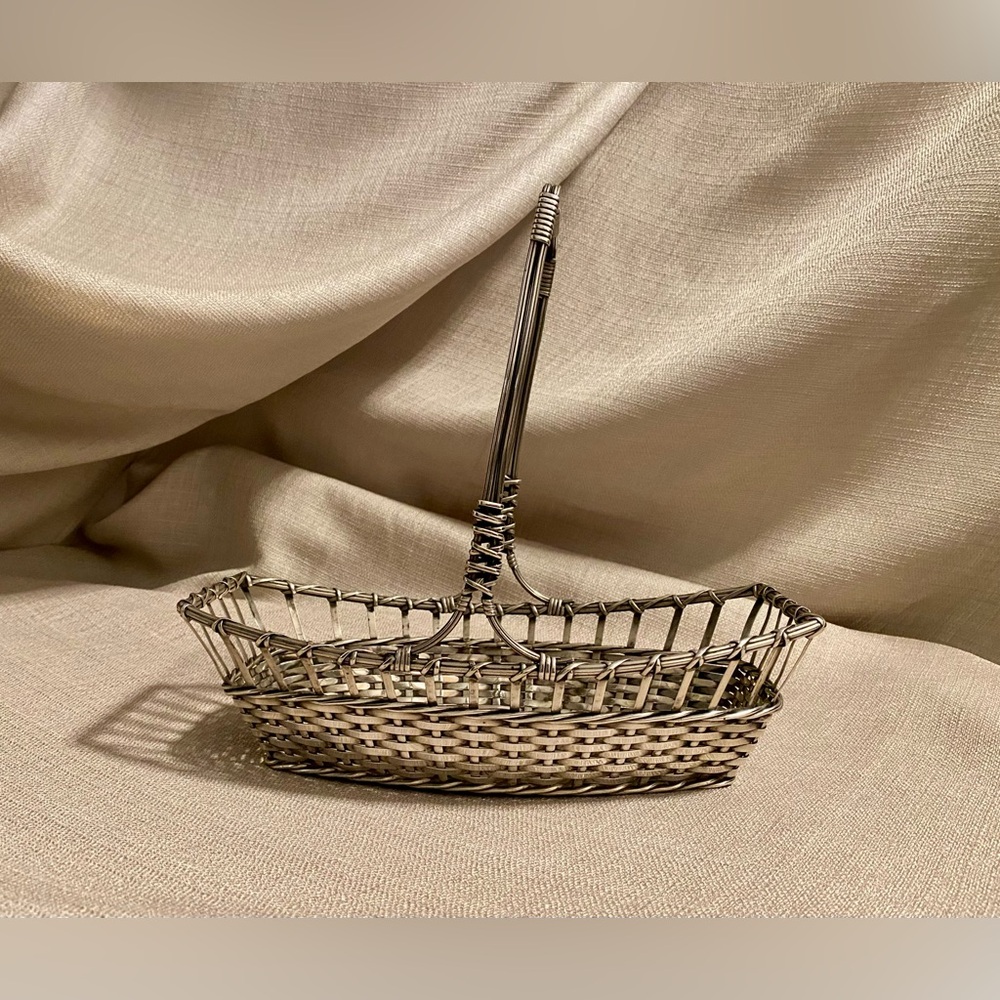 Vintage Silver Plate Woven Bread/Fruit Basket With Handle Argentor (Austria)